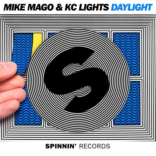 Mike Mago & KC Lights / Daylight